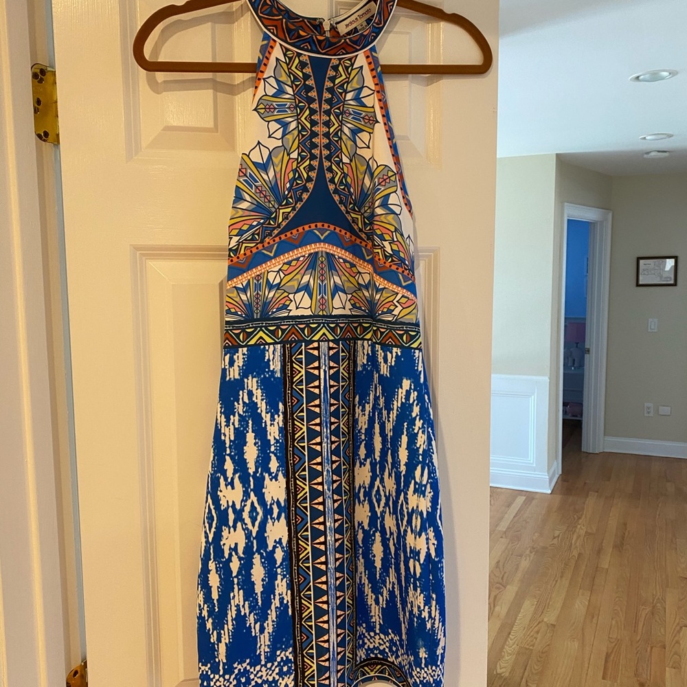 Women’s dress. Knee length